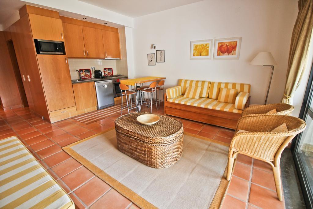 Apartamento T1 Em Lagos Com Piscina E Garagem Екстер'єр фото